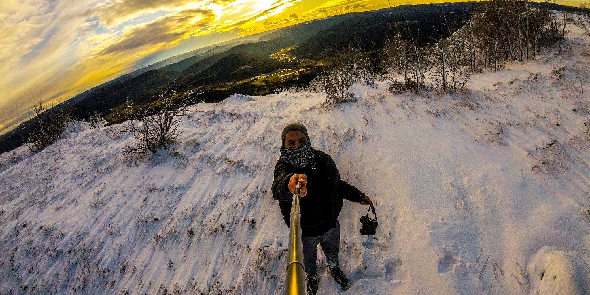 action-adult-adventure-728842 (1)