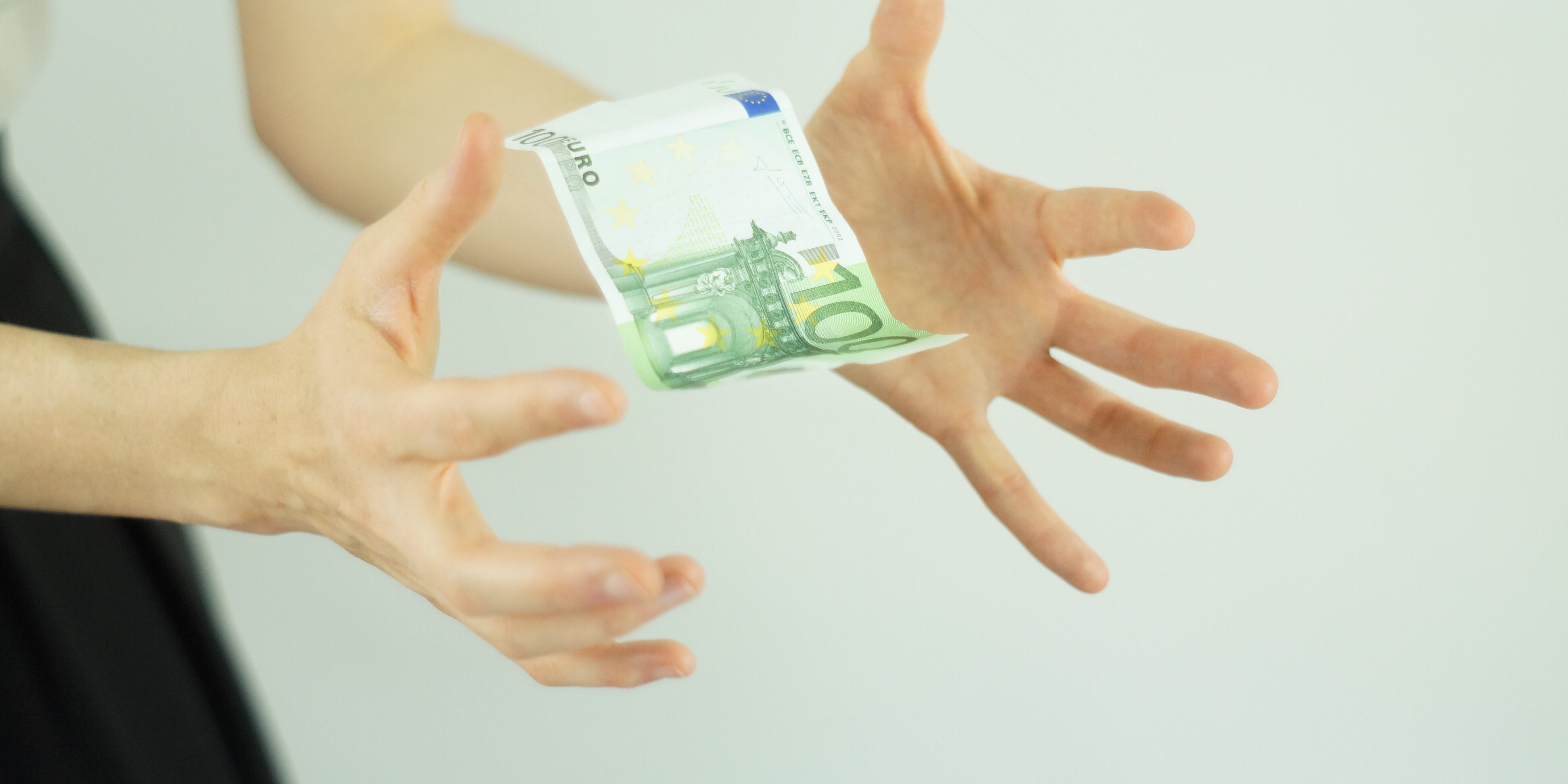 blur-close-up-fingers-462383